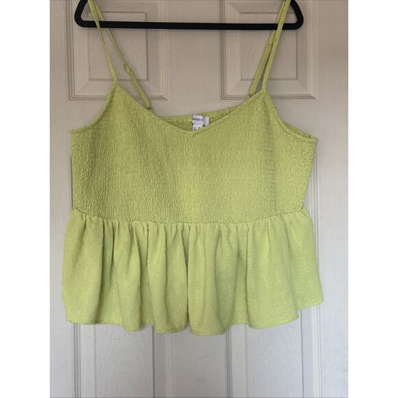 Forever 21 Women's Plus Size 3X Green Y2K Smocked Peplum Cropped Tank - Picture 2 of 9
